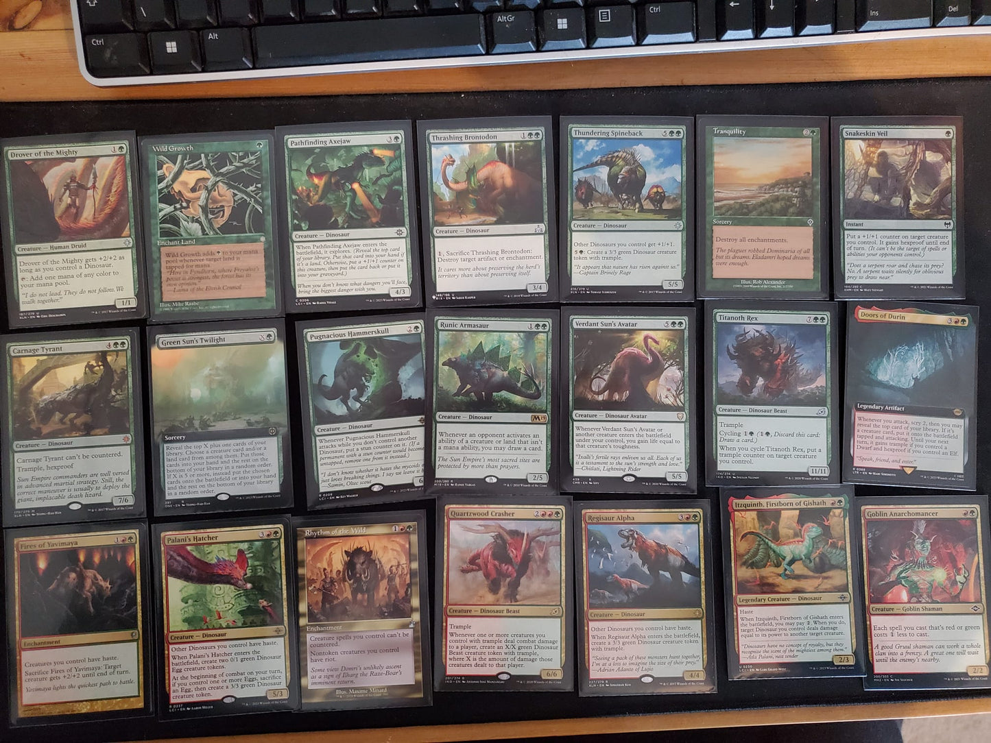Dinosaur Ramp & Smash - Gishath, Sun's Avatar - Custom EDH Commander Deck